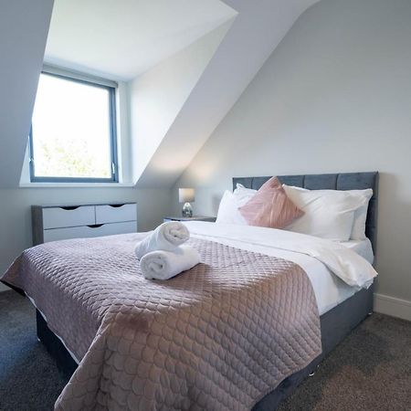 Three Bed Apartment Sleeps 5 In Botanic Belfast Eksteriør billede